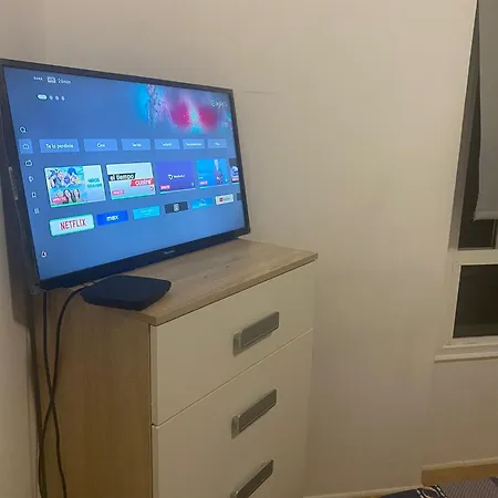 Great And Cozy In The Center Of